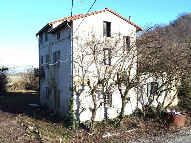 Villa Indipendente in vendita a Scipione Castello, Salsomaggiore Terme