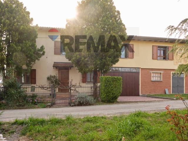 Villa Indipendente in vendita a Contignaco, Salsomaggiore Terme