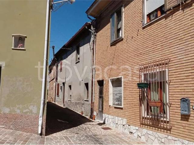 Villa Indipendente in vendita a Saludecio, Reggio Emilia