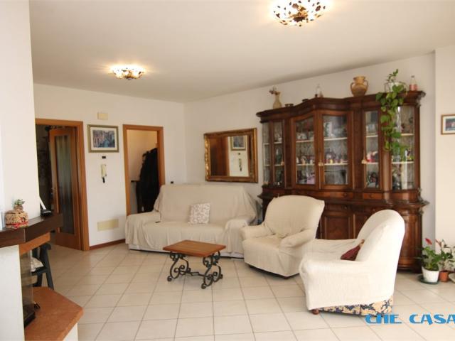 Villa Indipendente in vendita a Saludecio, Reggio Emilia