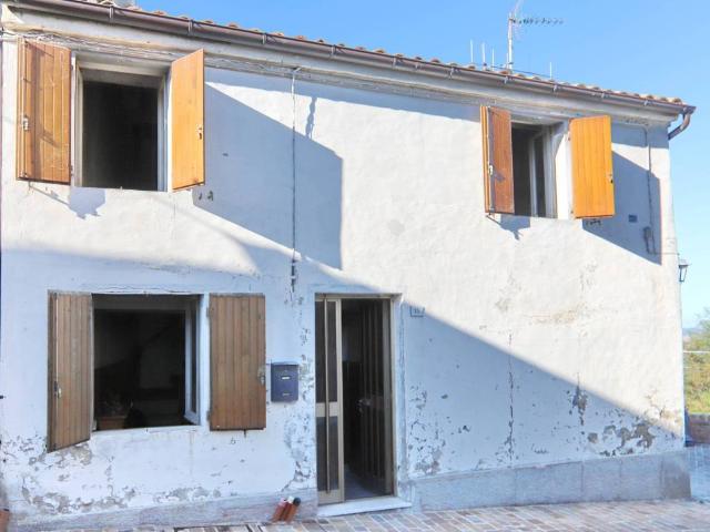 Villa Indipendente in vendita a Saludecio, Reggio Emilia