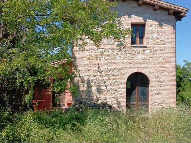 Villa Indipendente in vendita a Saludecio, Reggio Emilia
