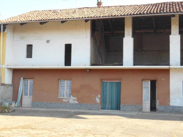 Villa Indipendente in vendita a Piemonte, Vercelli