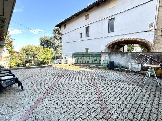 Villa Indipendente in vendita a Piemonte, Biella