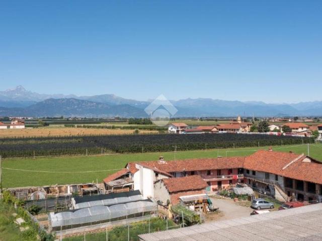 Villa Indipendente in vendita a Saluzzo, Cuneo