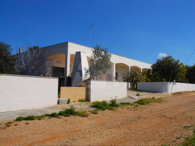 Villa Indipendente in vendita a Puglia, Lecce