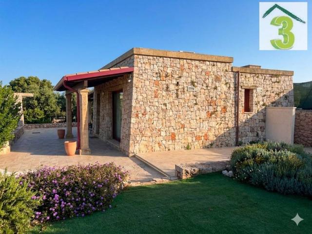Villa Indipendente in vendita a Pescoluse, Puglia