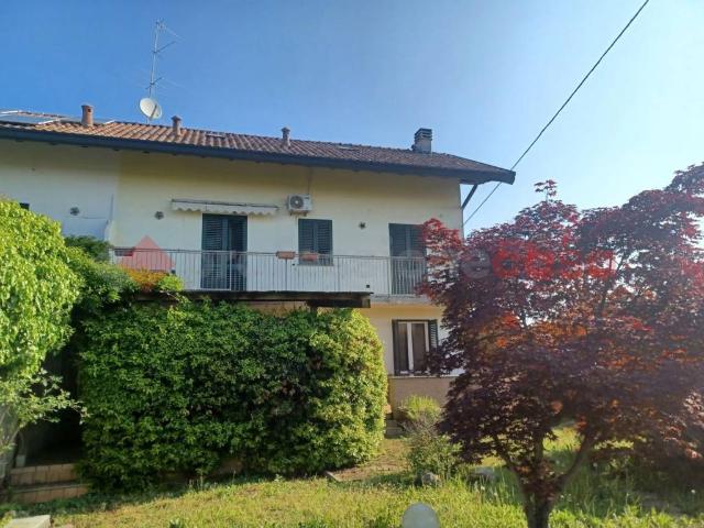 Villa Indipendente in vendita a Samarate, Varese