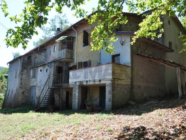 Villa Indipendente in vendita a Sambuca Pistoiese, Toscana