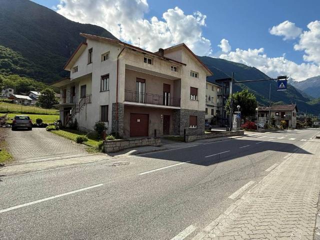 Villa Indipendente in vendita a Comunità montana della Valchiavenna, San Pietro Samolaco