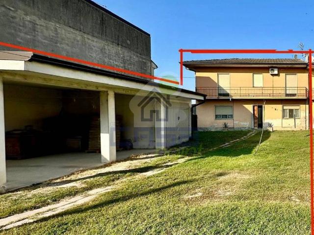 Villa Indipendente in vendita a San Bassano, Lombardia