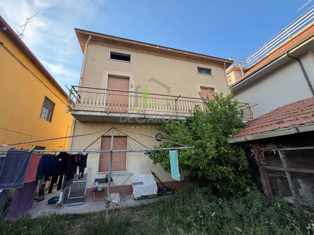 Villa Indipendente in vendita a Sentina, Marche