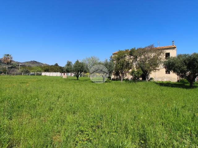 Villa Indipendente in vendita a Marina di sotto, Marche