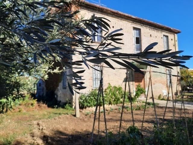 Villa Indipendente in vendita a Sentina, Marche