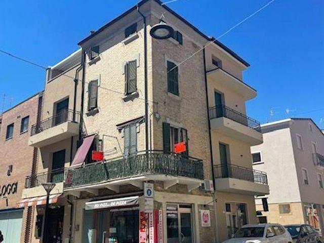 Villa Indipendente in vendita a Marina centro, Marche