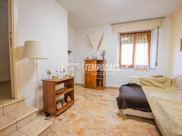 Villa Indipendente in vendita a Ragnola, Marche