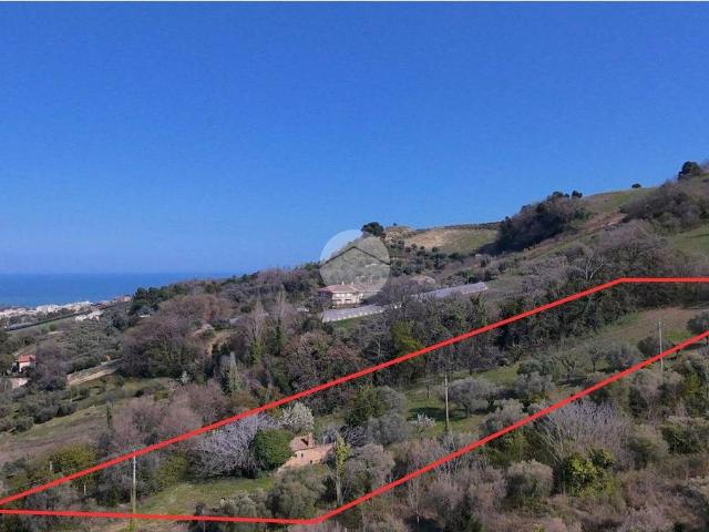Villa Indipendente in vendita a Ponterotto, Marche