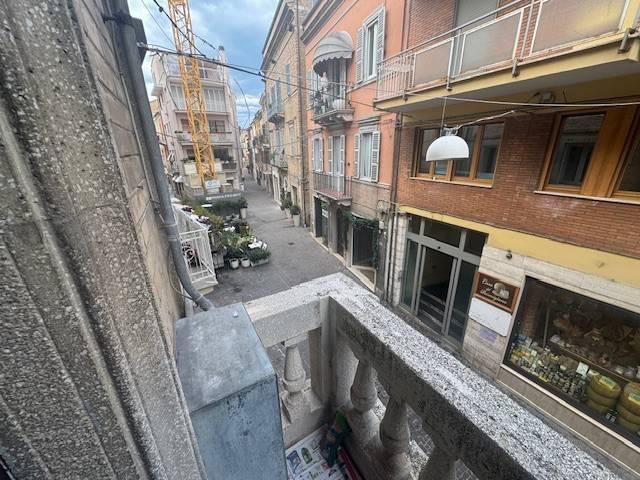 Villa Indipendente in vendita a Albula centro, Marche