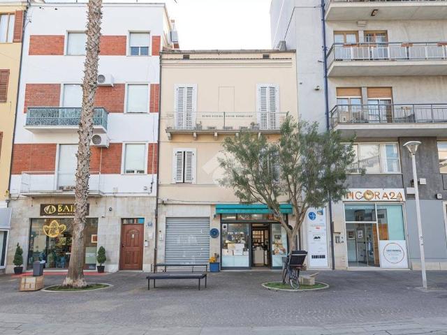 Villa Indipendente in vendita a Albula centro, Marche