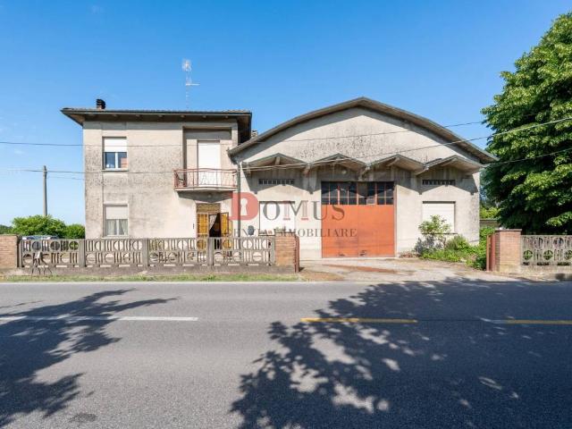 Villa Indipendente in vendita a San Benedetto Po, Lombardia