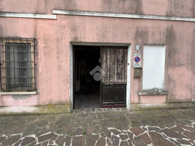 Villa Indipendente in vendita a San Benedetto Po, Lombardia
