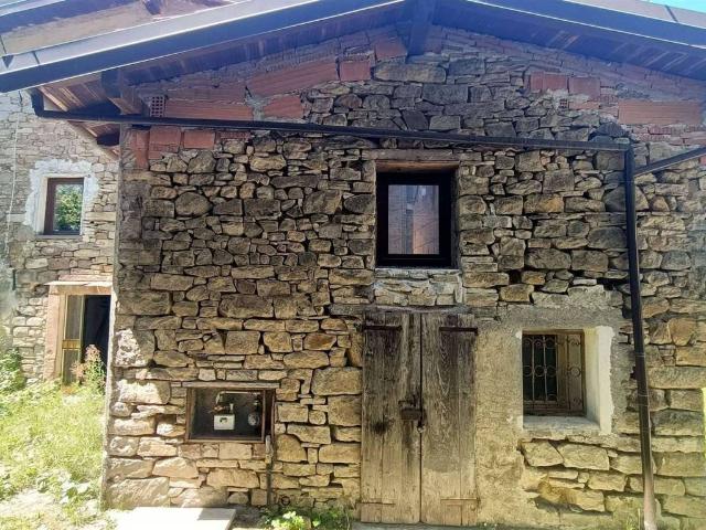 Villa Indipendente in vendita a Unione dell'Appennino Bolognese, San Benedetto Val Di Sambro