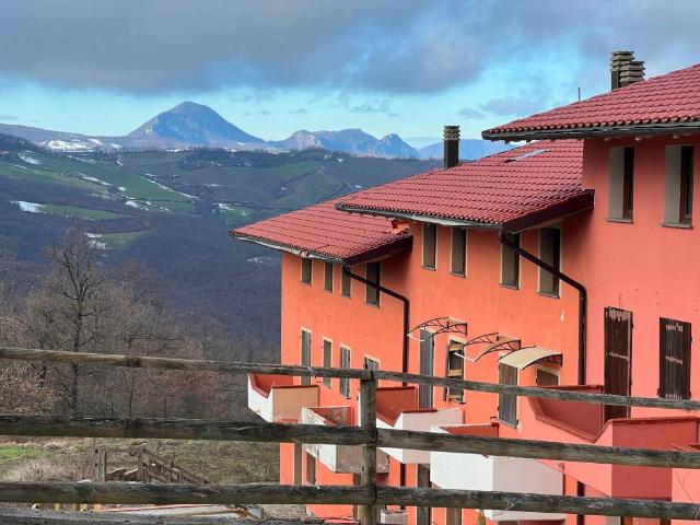 Villa Indipendente in vendita a Unione dell'Appennino Bolognese, San Benedetto Val Di Sambro