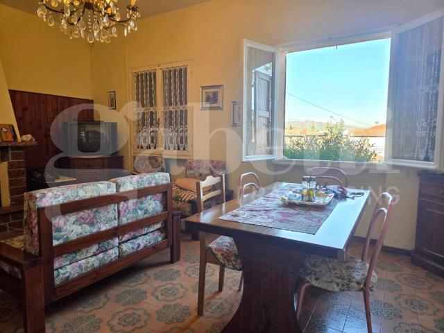 Villa Indipendente in vendita a Unione dell'Appennino Bolognese, San Benedetto Val Di Sambro
