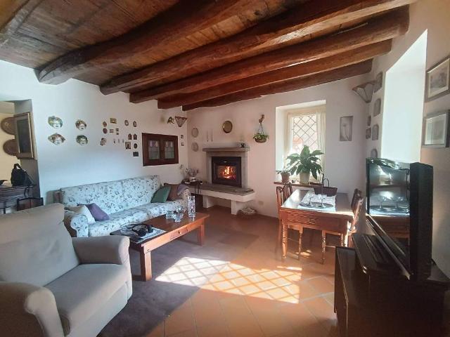 Villa Indipendente in vendita a Piemonte, Verbano-cusio-ossola