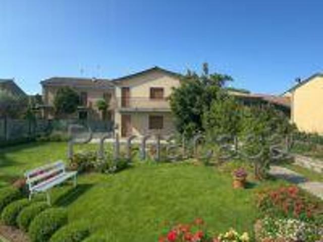 Villa Indipendente in vendita a San Bonifacio, Verona