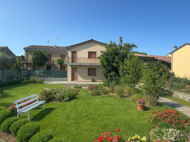Villa Indipendente in vendita a Prova, San Bonifacio