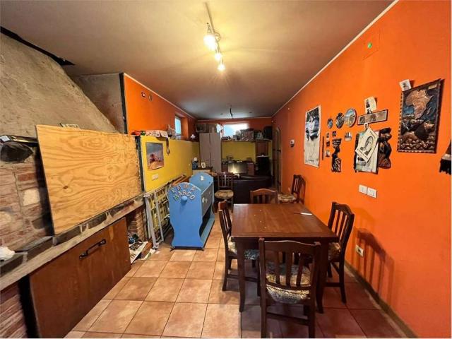 Villa Indipendente in vendita a Prova, San Bonifacio