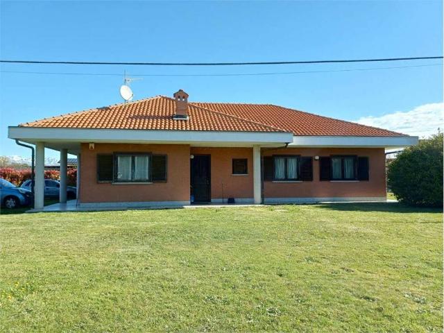 Villa Indipendente in vendita a Sedime, San Carlo Canavese