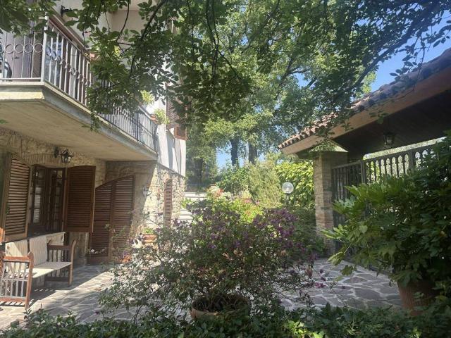 Villa Indipendente in vendita a San Casciano, Toscana