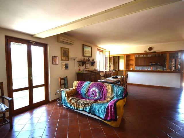 Villa Indipendente in vendita a San Casciano in Val di Pesa, Mercatale Val Di Pesa