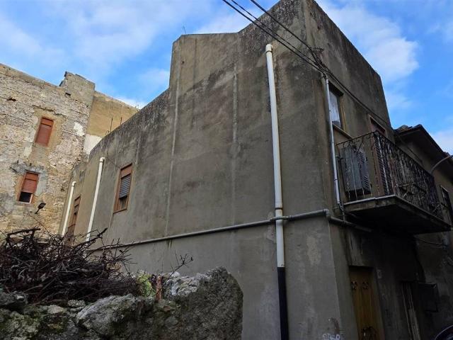 Villa Indipendente in vendita a San Cataldo, Sicilia