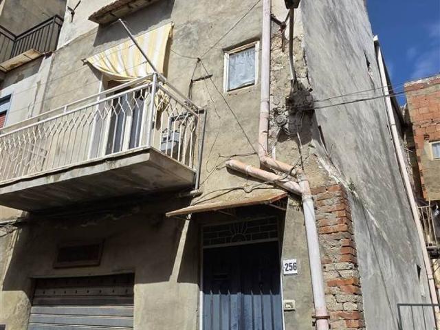 Villa Indipendente in vendita a San Cataldo, Sicilia