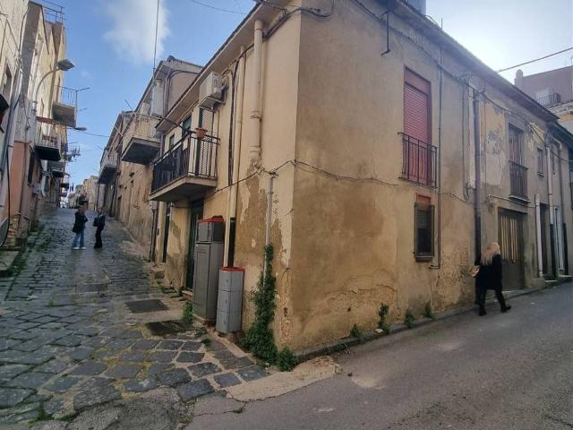 Villa Indipendente in vendita a San Cataldo, Sicilia