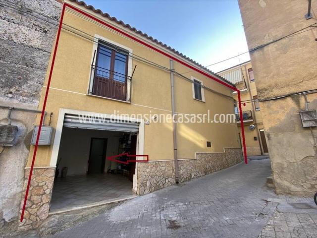 Villa Indipendente in vendita a San Cataldo, Sicilia