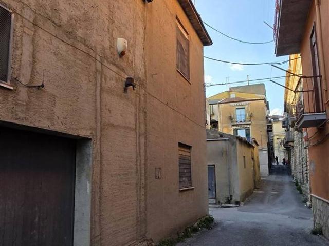 Villa Indipendente in vendita a San Cataldo, Sicilia