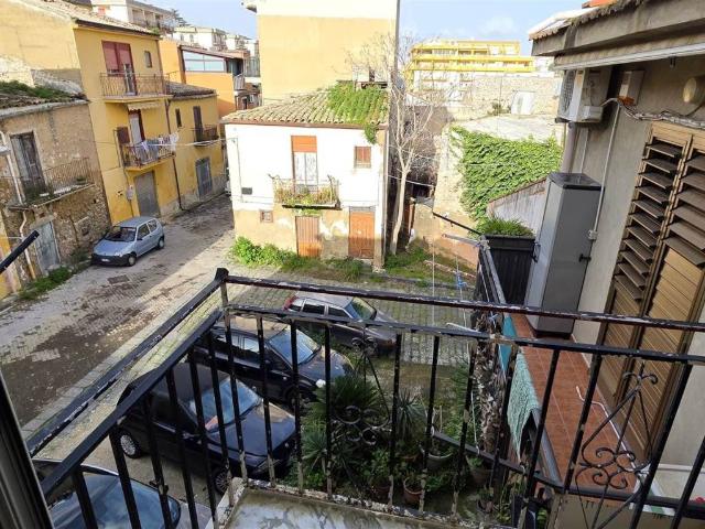 Villa Indipendente in vendita a San Cataldo, Sicilia