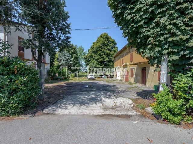 Villa Indipendente in vendita a Unione dei comuni del Sorbara, San Cesario Sul Panaro