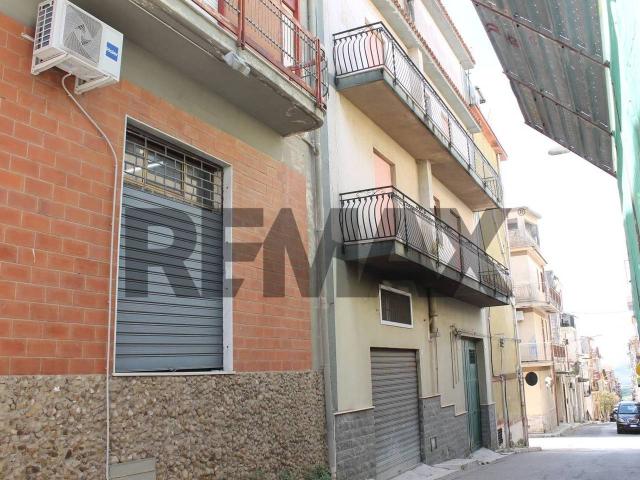 Villa Indipendente in vendita a San Cipirello, Sicilia