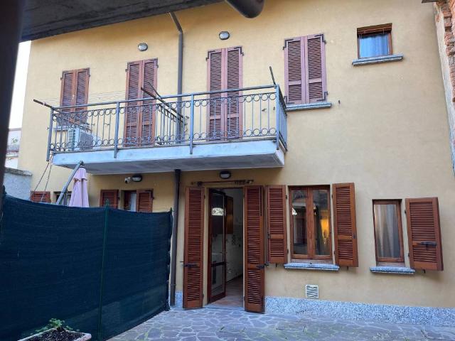 Villa Indipendente in vendita a Ricetto, San Colombano al Lambro