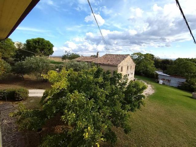Villa Indipendente in vendita a Solfanuccio, Marche