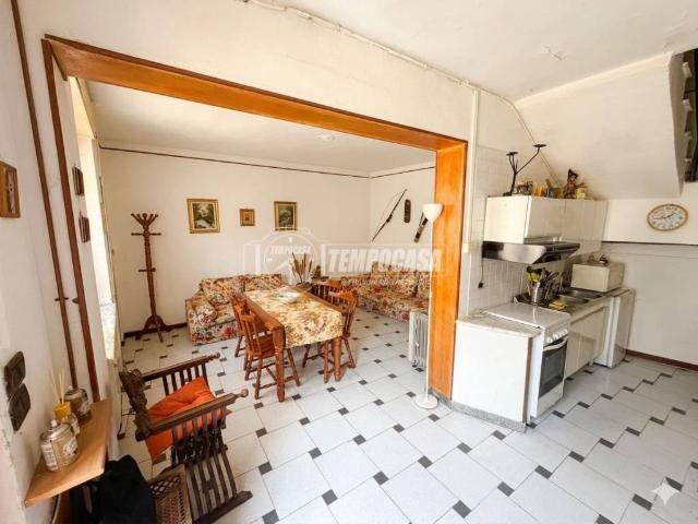 Villa Indipendente in vendita a San Damiano Al Colle, Lombardia