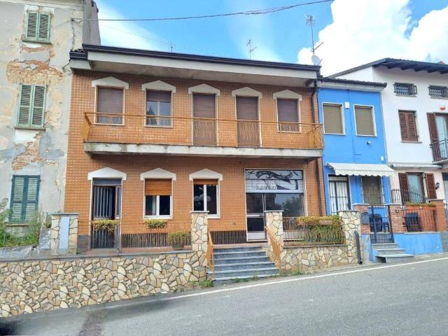 Villa Indipendente in vendita a San Damiano Al Colle, Lombardia