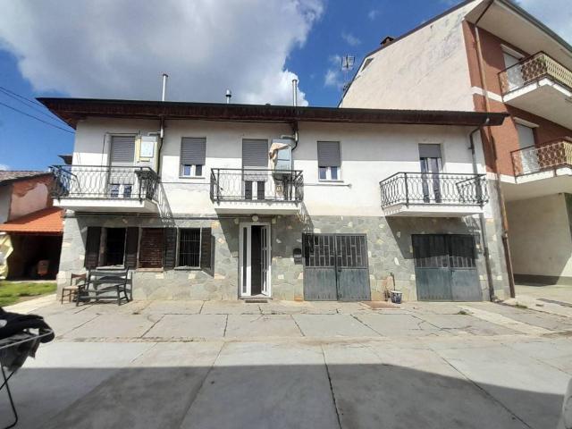 Villa Indipendente in vendita a Piemonte, Asti