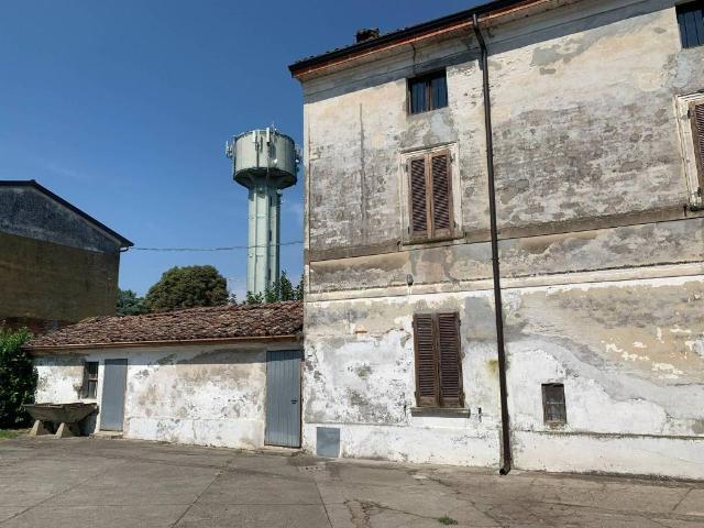 Villa Indipendente in vendita a San Daniele Po, Lombardia