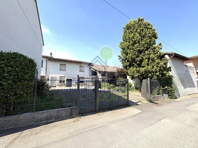 Villa Indipendente in vendita a San Daniele Po, Lombardia